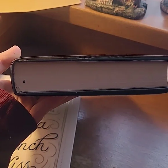 Anna and the French Kiss Collectors Isla and the Happily Ever After Books Signed - Picture 7 of 10